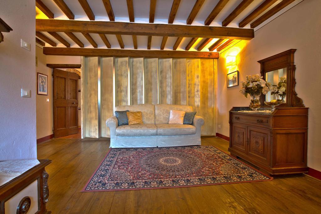 Domus Ghibellinae- Fonte Di San Benedetto Daire Cortona Dış mekan fotoğraf
