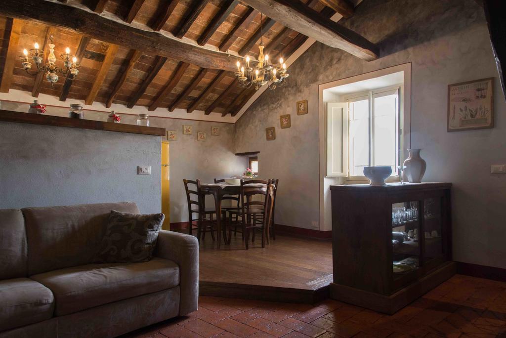 Domus Ghibellinae- Fonte Di San Benedetto Daire Cortona Dış mekan fotoğraf